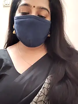 Snapshot of saritha29 chatting on 6, 6, 2026 saritha29 online show from 6, 6, 2026