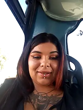 snow belle online show from 24, 10, 2025