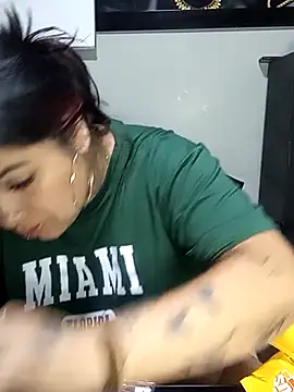 snow belle online show from 21, 11, 2025