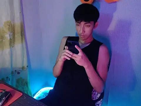 Snapshot of Make_your_ladyxx chatting on 23, 10, 2025 Make your ladyxx online show from 23, 10, 2025