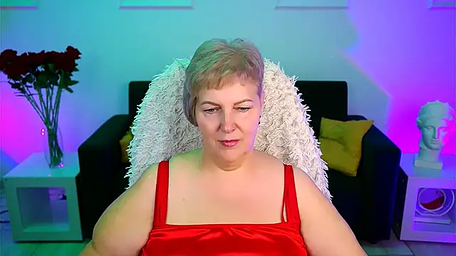 Snapshot of MaryMogan chatting on 18, 11, 2025 MaryMogan online show from 18, 11, 2025