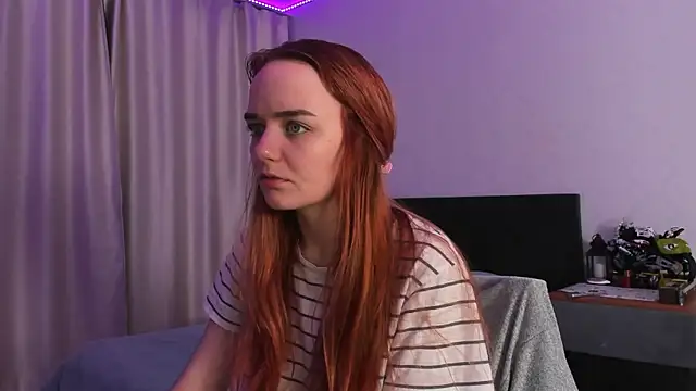 JanetShy online show from 28, 10, 2025