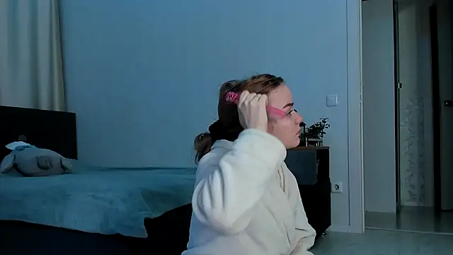 JanetShy online show from 7, 1, 2026