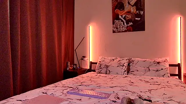 Snapshot of Missss_Eva chatting on 28, 9, 2025 Missss Eva online show from 28, 9, 2025