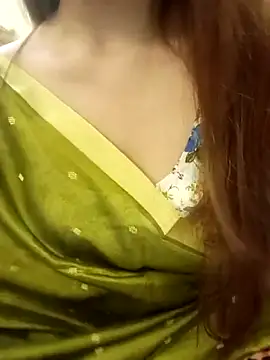 Snapshot of midnightmuse-03 chatting on 3, 10, 2025 midnightmuse-03 online show from 3, 10, 2025