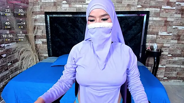 Snapshot of Amal_Bakir chatting on 24, 10, 2025 Amal Bakir online show from 24, 10, 2025