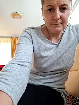 Fluturas2 online show from 21, 11, 2025