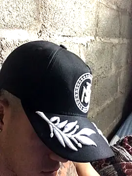 Snapshot of tattoos22 chatting on 9, 11, 2025 tattoos22 online show from 9, 11, 2025