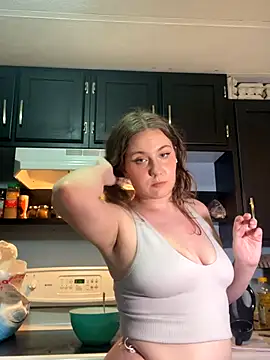 EllieMelts online show from 8, 10, 2025