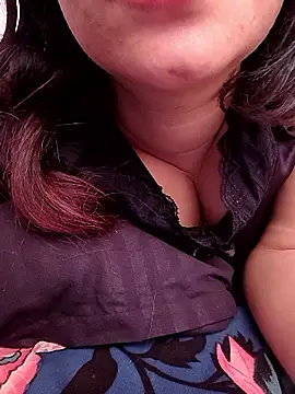 Dimple sexxy online show from 14, 2, 2026