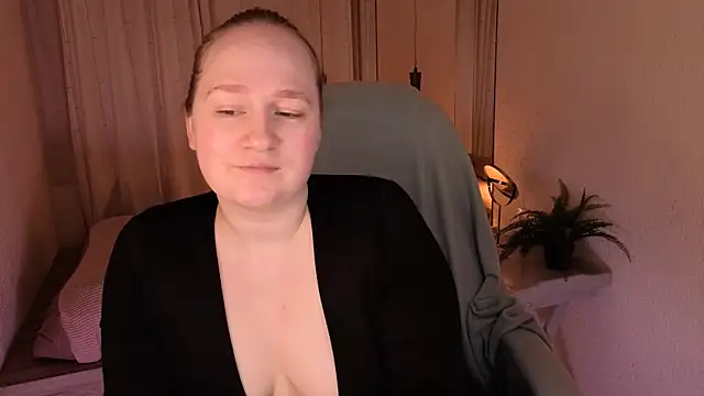 Kitty Rest  online show from 20, 5, 2026