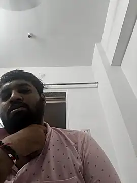 vinay smalldick online show from 28, 6, 2026