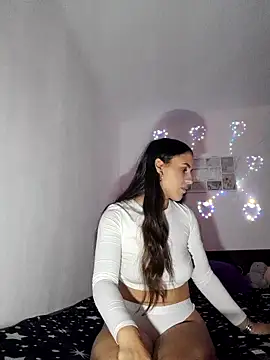 SweetViky online show from 8, 10, 2025