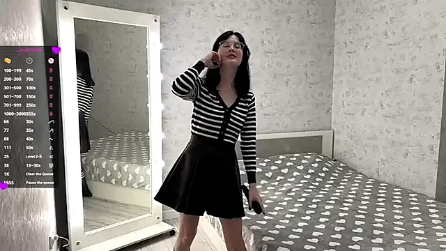 FakeLamb online show from 3, 10, 2025