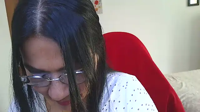 LissafeetHott online show from 10, 4, 2026