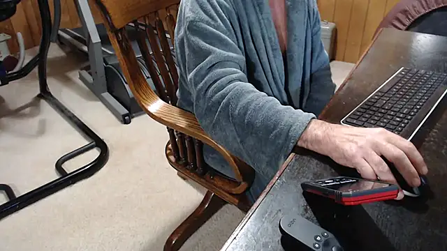 Snapshot of billy471 chatting on 12, 11, 2025 billy471 online show from 12, 11, 2025