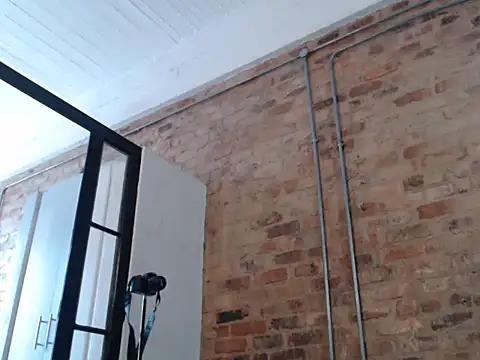 Snapshot of Vince_Favent chatting on 27, 9, 2025 Vince Favent online show from 27, 9, 2025