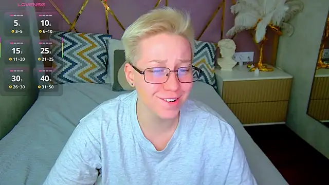 AlexandraGreen online show from 6, 11, 2025