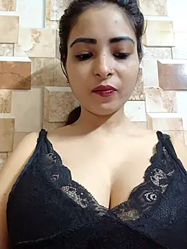 QUEEN-ADITI online show from 16, 9, 2025