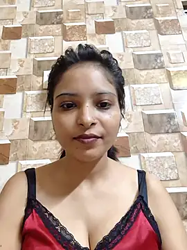 QUEEN-ADITI online show from 2, 12, 2025
