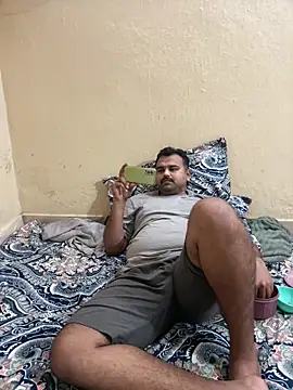 Snapshot of hahaha1319 chatting on 18, 12, 2025 hahaha1319 online show from 18, 12, 2025