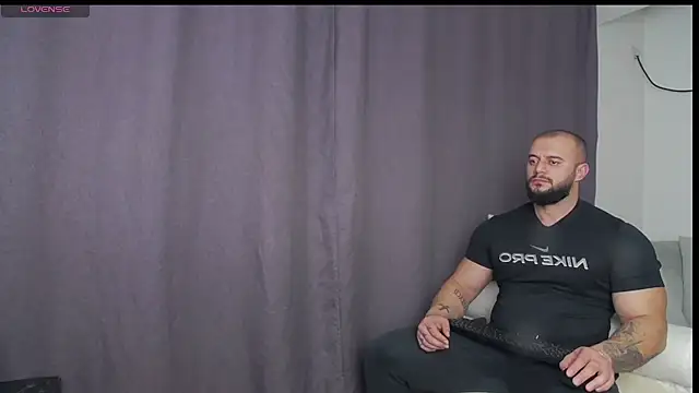 RickyMiami1 online show from 24, 11, 2025