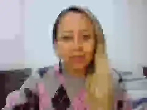 Snapshot of leah_susman chatting on 22, 10, 2025 leah susman online show from 22, 10, 2025