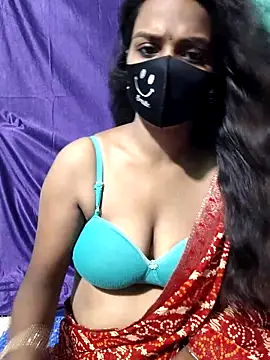 Snapshot of cutie_pei002 chatting on 28, 9, 2025 cutie pei002 online show from 28, 9, 2025