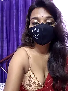 Snapshot of cutie_pei002 chatting on 24, 11, 2025 cutie pei002 online show from 24, 11, 2025