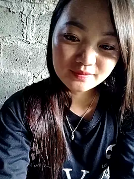 lusy-000 online show from 15, 9, 2025