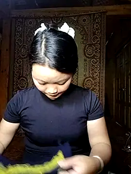 lusy-000 online show from 28, 9, 2025