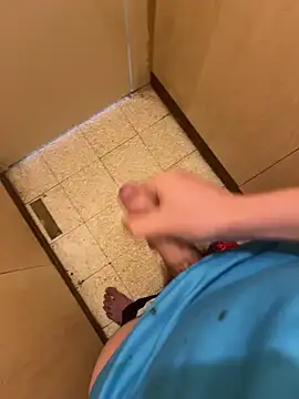 Yayou83 online show from 12, 3, 2026