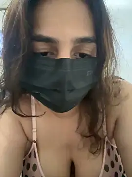 Snapshot of aisha1630 chatting on 11, 9, 2025 aisha1630 online show from 11, 9, 2025