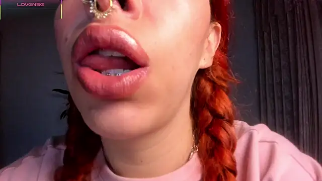 Snapshot of bri_von_dhara__ chatting on 17, 9, 2025 bri von dhara online show from 17, 9, 2025