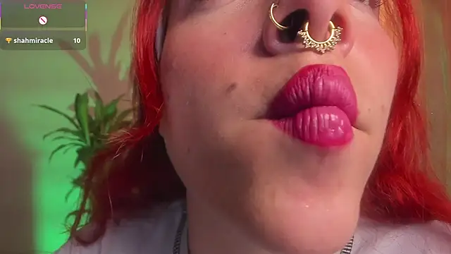 Snapshot of bri_von_dhara__ chatting on 20, 10, 2025 bri von dhara online show from 20, 10, 2025