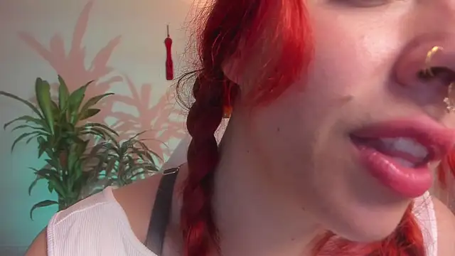 Snapshot of bri_von_dhara__ chatting on 23, 10, 2025 bri von dhara online show from 23, 10, 2025