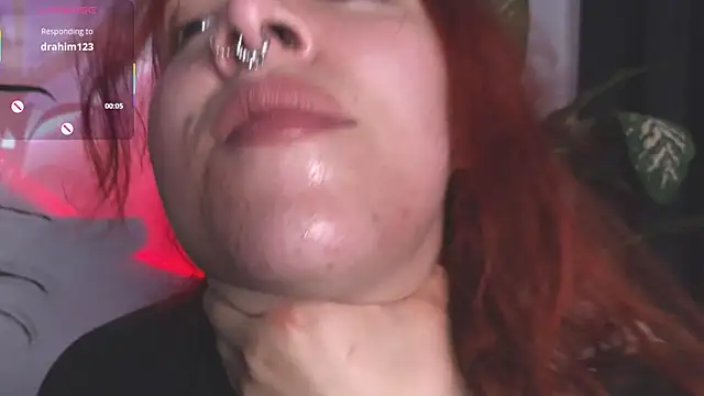 Snapshot of bri_von_dhara__ chatting on 13, 11, 2025 bri von dhara online show from 13, 11, 2025