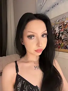 Lina Thornton  online show from 28, 5, 2026