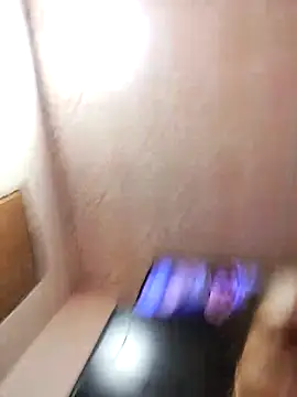 Naomi-Mature online show from 6, 11, 2025