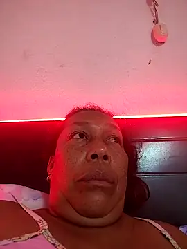 Naomi-Mature online show from 8, 4, 2026