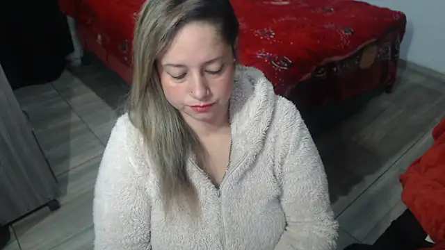 Brenda bigtitis online show from 16, 4, 2026