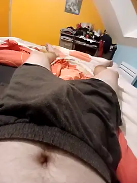 Snapshot of Aymeric35000 chatting on 19, 9, 2025 Aymeric35000 online show from 19, 9, 2025