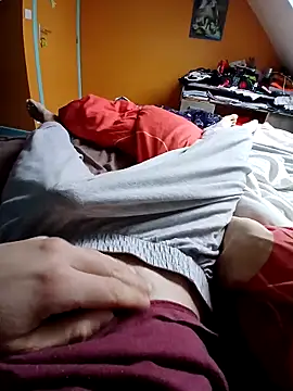 Snapshot of Aymeric35000 chatting on 14, 2, 2026 Aymeric35000 online show from 14, 2, 2026