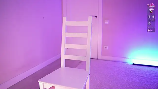 Miablueye online show from 6, 4, 2026