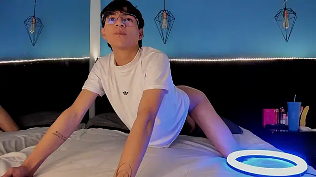 AleAurarashi online show from 22, 9, 2025