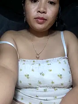 Snapshot of Angela-babyxx chatting on 27, 10, 2025 Angela-babyxx online show from 27, 10, 2025