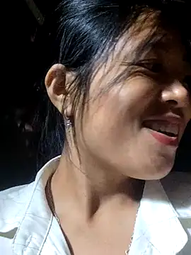 Snapshot of Angela-babyxx chatting on 3, 11, 2025 Angela-babyxx online show from 3, 11, 2025