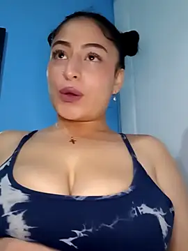 Valejensen0716 online show from 12, 10, 2025