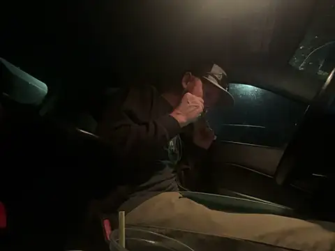 Snapshot of Chazington90 chatting on 18, 9, 2025 Chazington90 online show from 18, 9, 2025