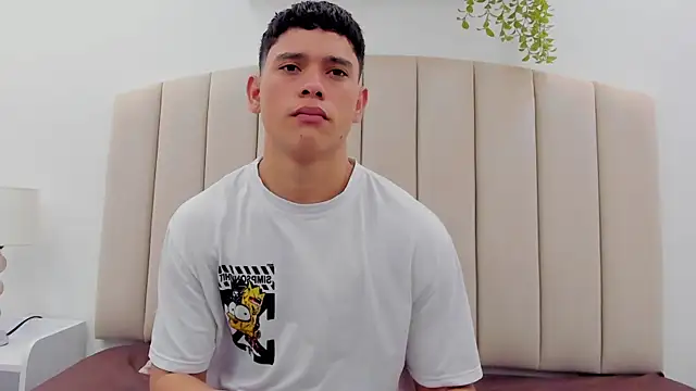 aron twink66 online show from 10, 9, 2025